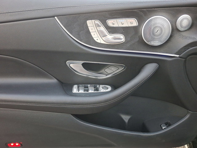 Used 2019 Mercedes-Benz E 450 4MATIC Cabriolet image 11