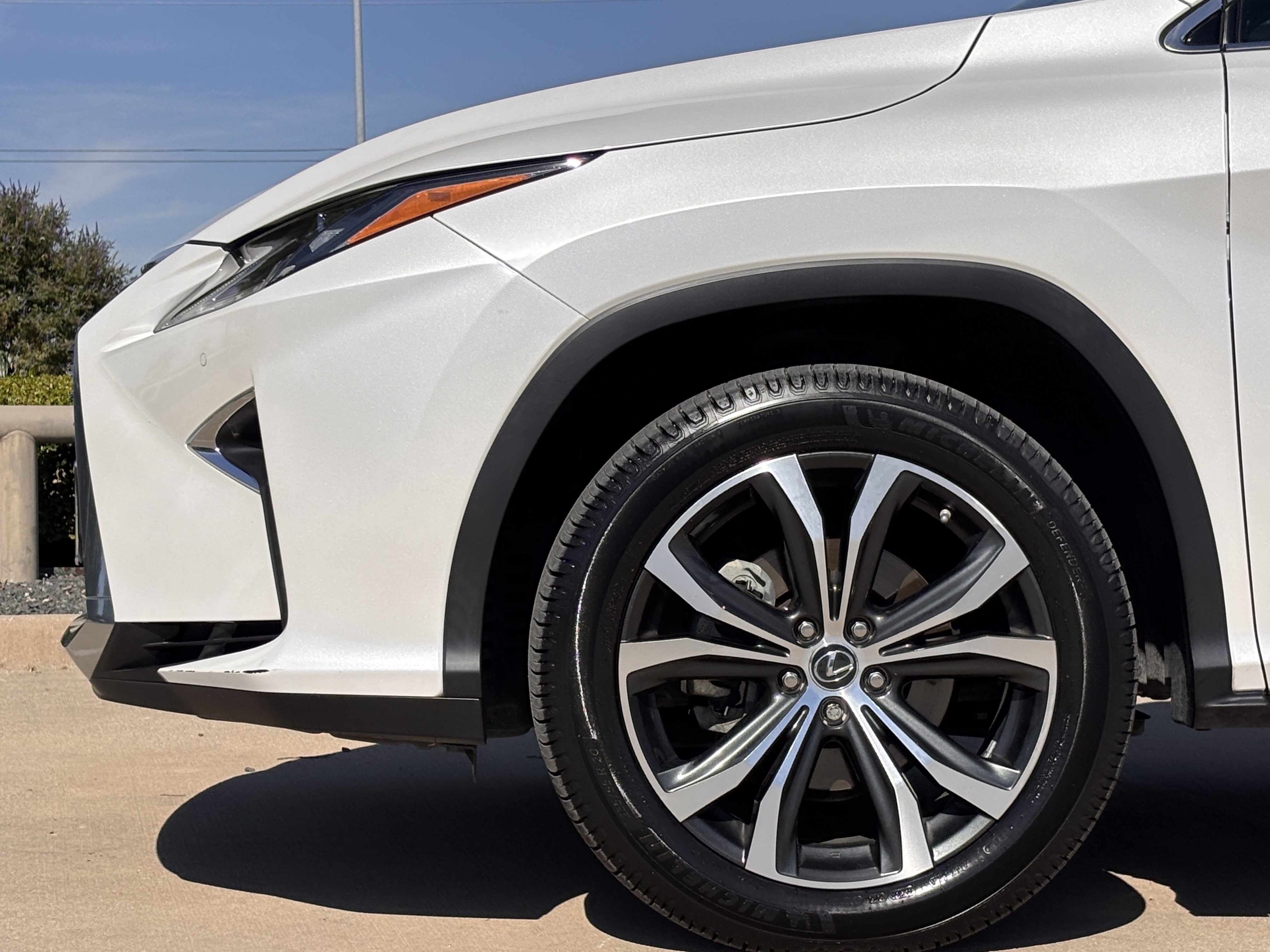Used 2018 Lexus RX 350 FWD w/ Premium Package image 11