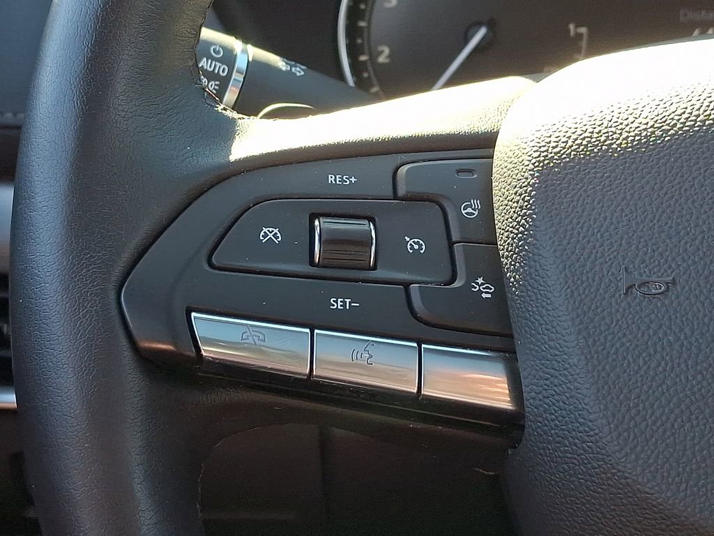 Used 2023 Cadillac XT4 Premium Luxury image 23