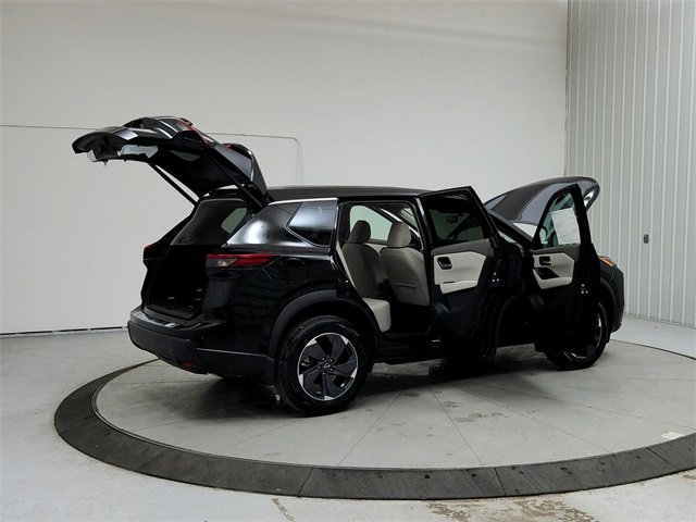 New 2025 Nissan Rogue SV image 15