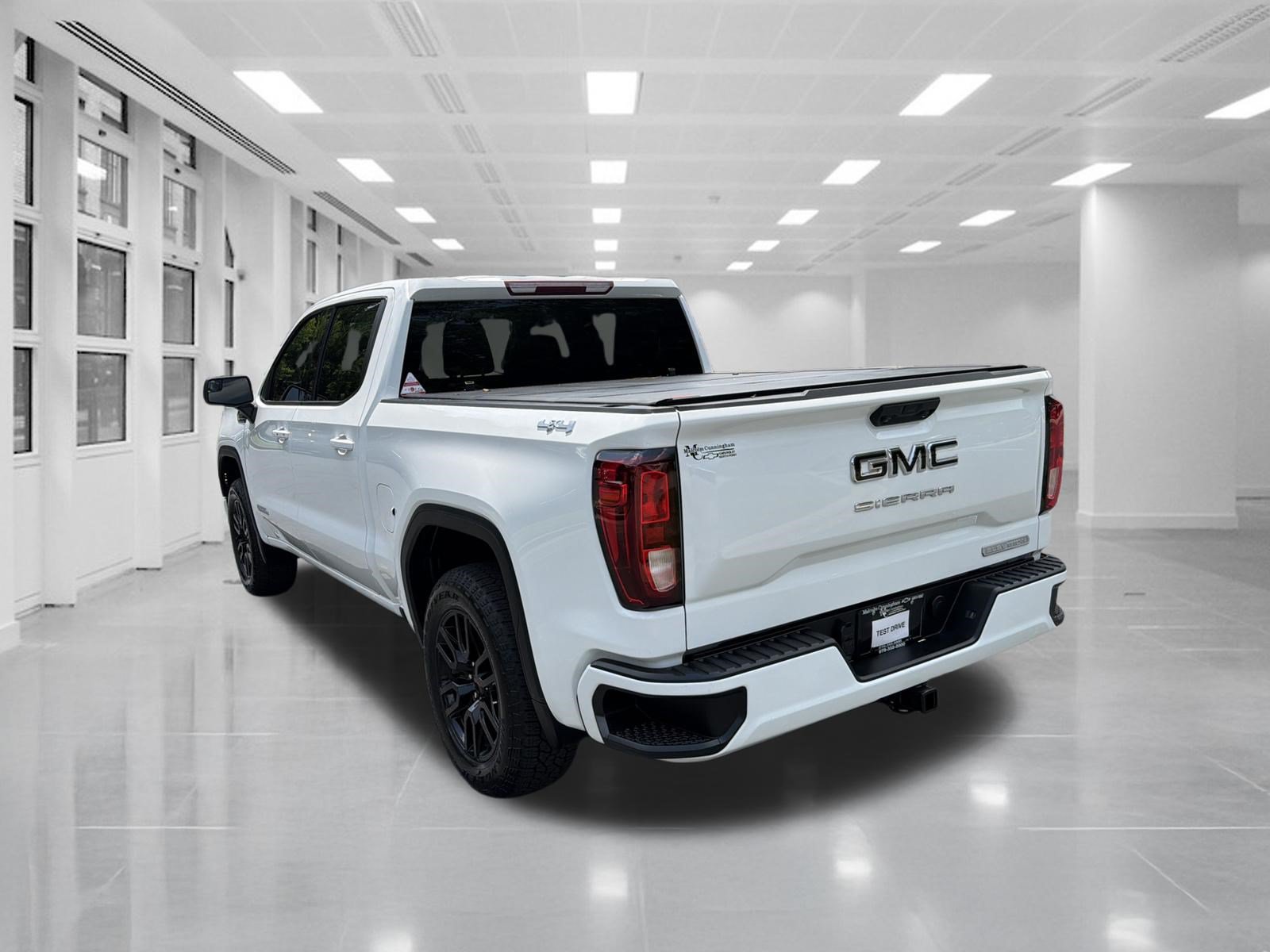 Certified 2024 GMC Sierra 1500 Elevation AWD/4WD image 7