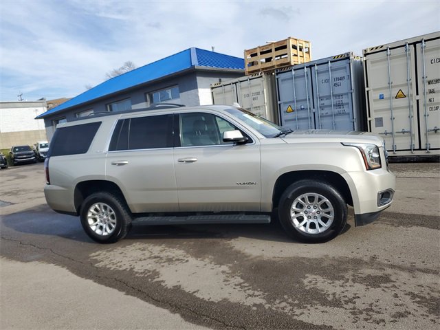 Used 2017 GMC Yukon SLE w/ Convenience Package image 3
