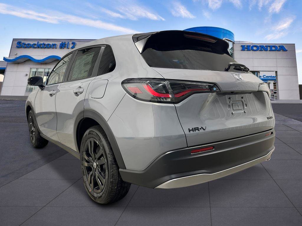 New 2026 Honda HR-V Sport image 3