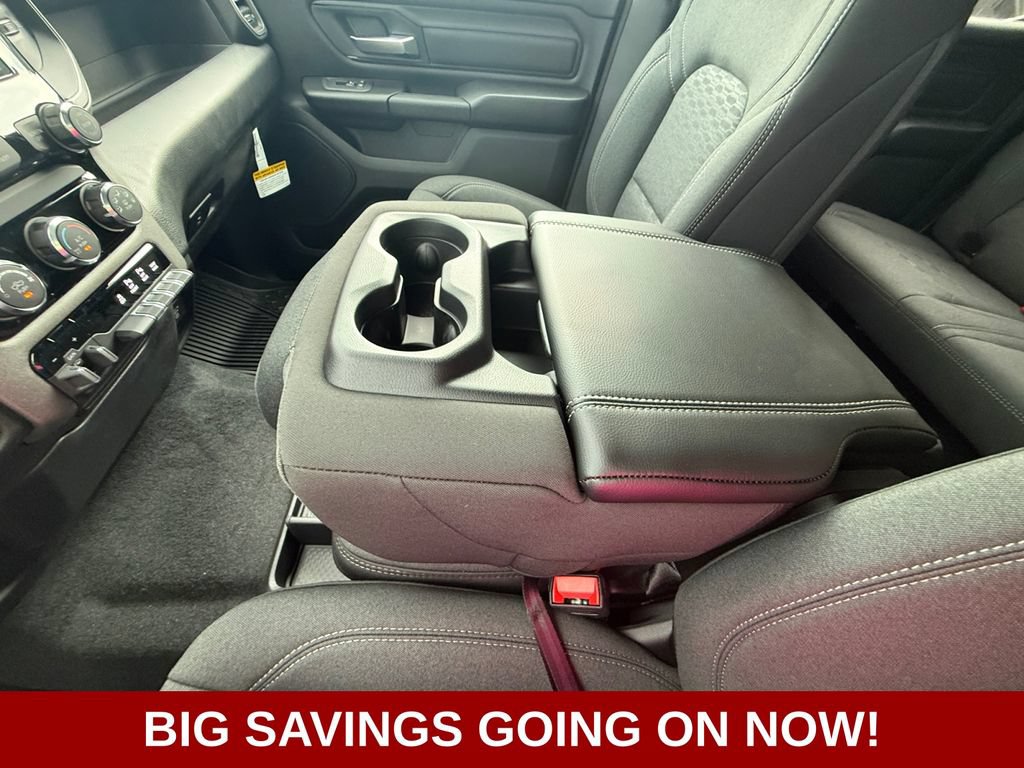 New 2026 RAM 1500 Warlock AWD/4WD image 44