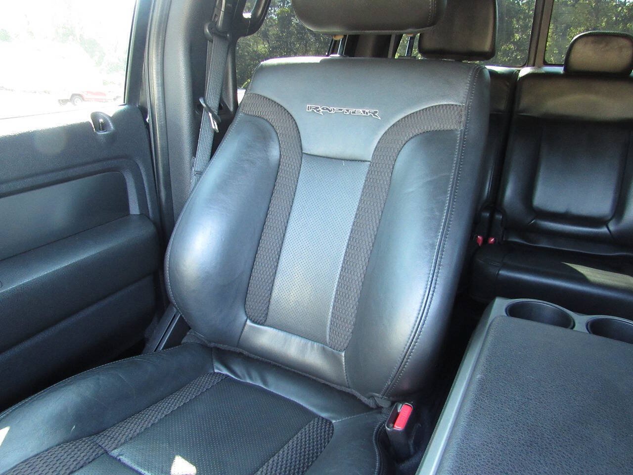 Used 2013 Ford F150 Raptor w/ Luxury Equipment Group AWD/4WD image 31