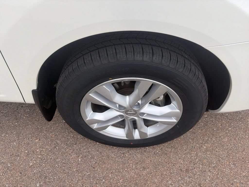 Used 2013 Nissan Rogue SV FWD image 37