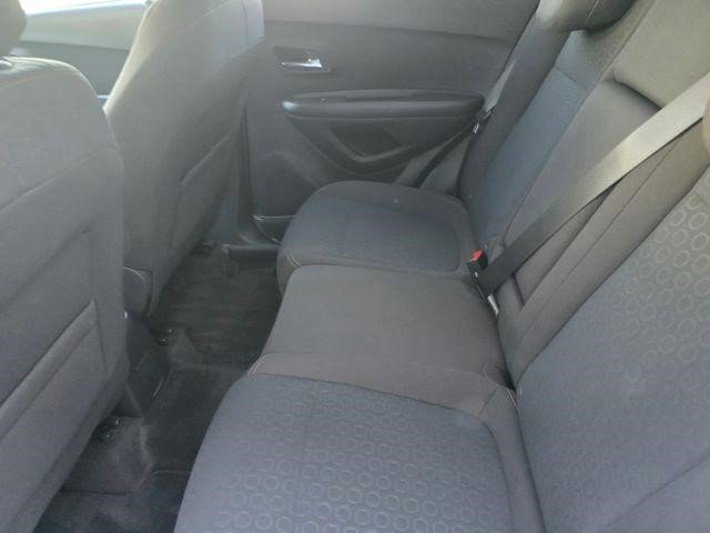 Certified 2022 Chevrolet Trax LS w/ Tint and Cruise Package image 11