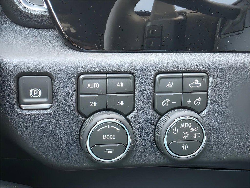 New 2026 Chevrolet Silverado 1500 LTZ w/ LTZ Premium Package image 28