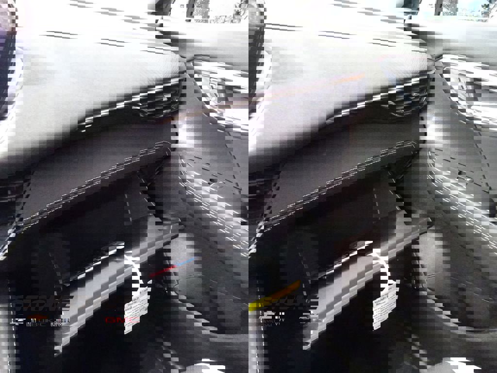 New 2026 Buick Envision Sport Touring image 27