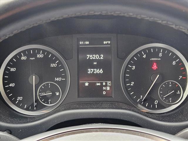 Used 2023 Mercedes-Benz Metris Passenger image 8