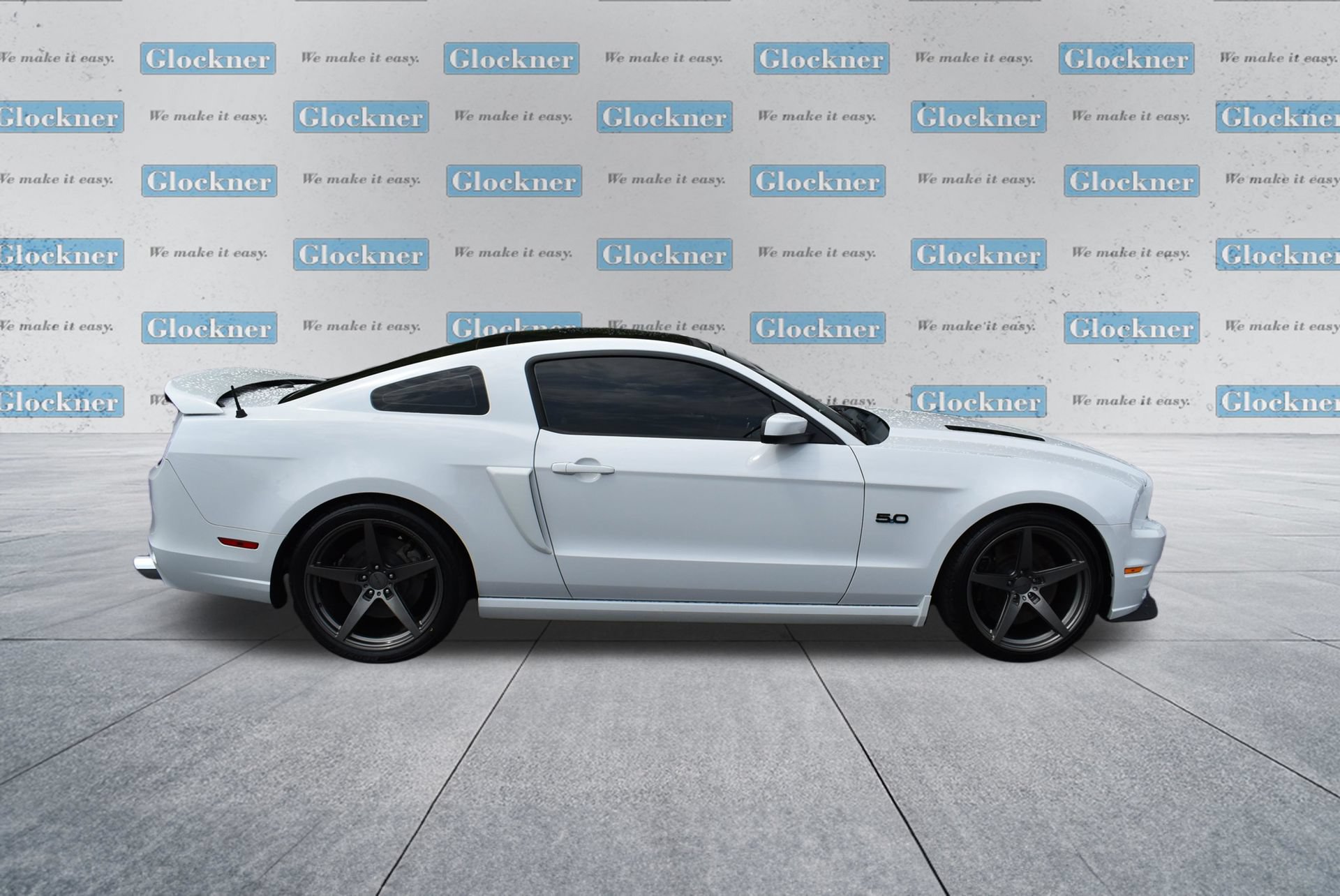 Used 2014 Ford Mustang GT Premium w/ Equipment Group 402A RWD image 4