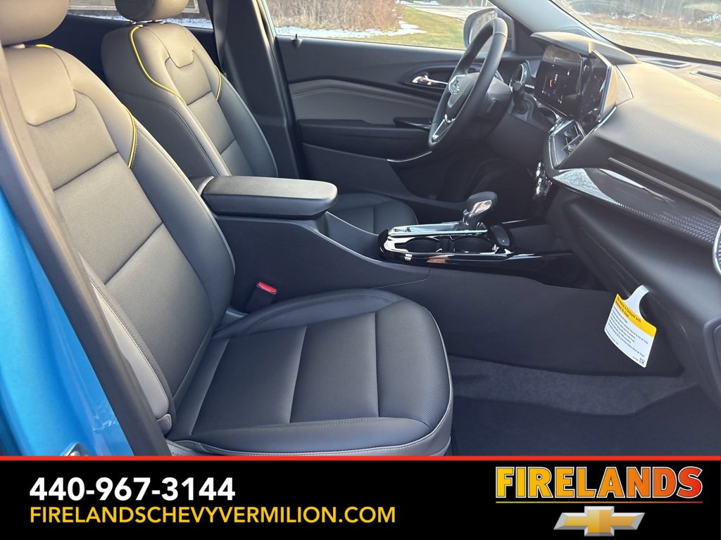 New 2025 Chevrolet Trax ACTIV w/ Driver Confidence Package image 27