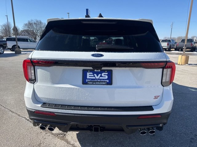 New 2026 Ford Explorer ST image 6