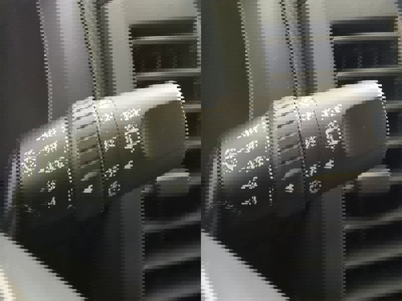 Used 2009 MAZDA MAZDA5 Grand Touring image 24