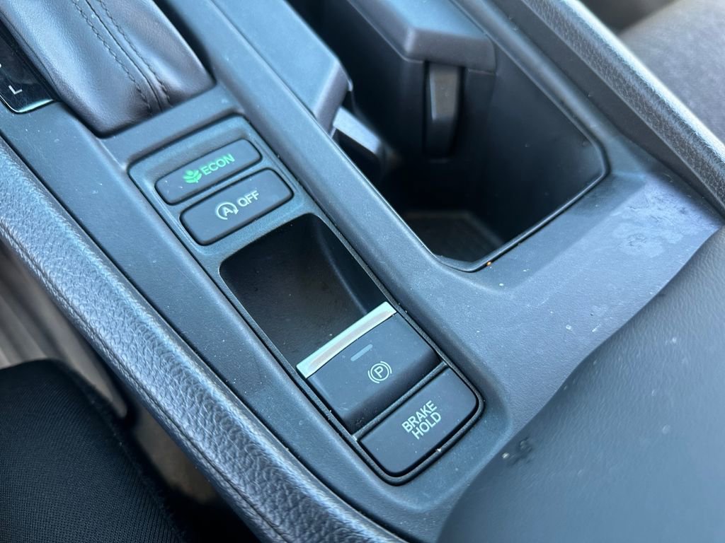 Used 2025 Honda Accord LX image 18