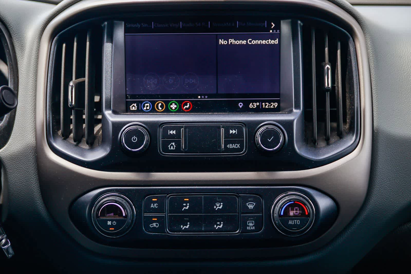 Used 2019 Chevrolet Colorado Z71 AWD/4WD image 13