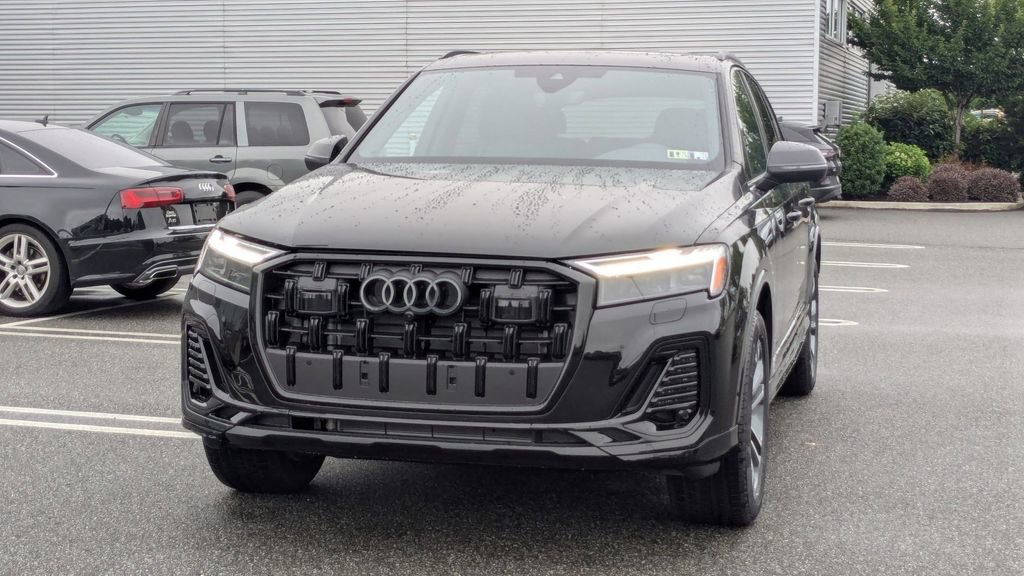 New 2025 Audi Q7 2.0T Premium Plus image 3