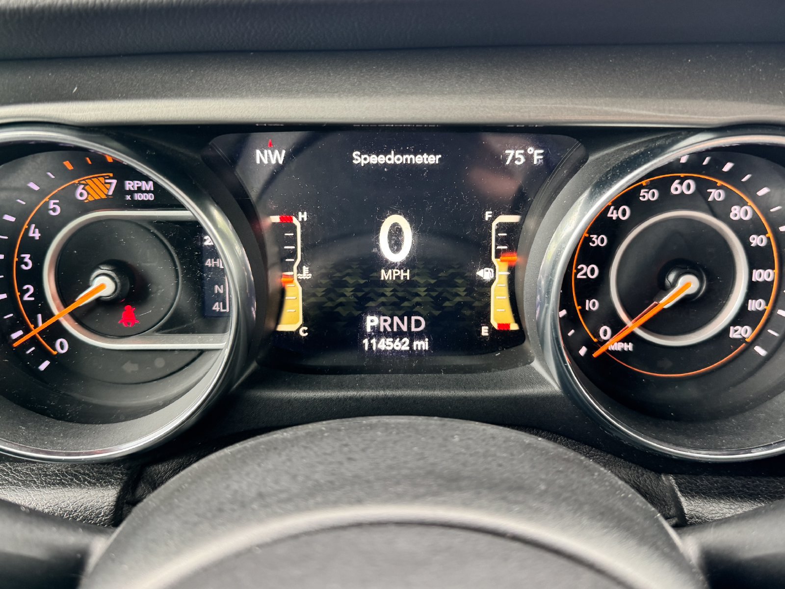 Used 2019 Jeep Wrangler Unlimited Sahara AWD/4WD image 17