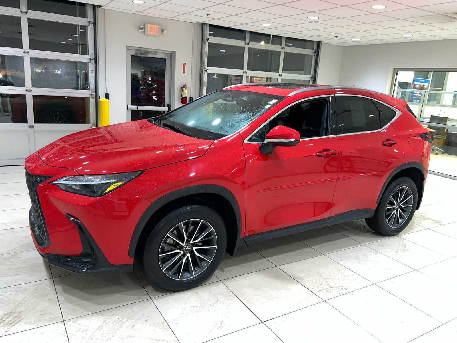 Used 2023 Lexus NX 350h AWD w/ Towing Package (2000 Lbs) image 5