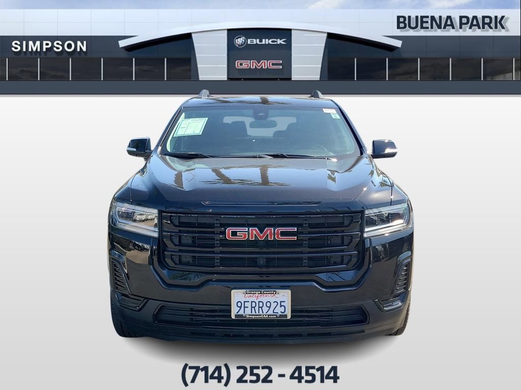 Used 2023 GMC Acadia SLE w/ Driver Convenience Package FWD image 3