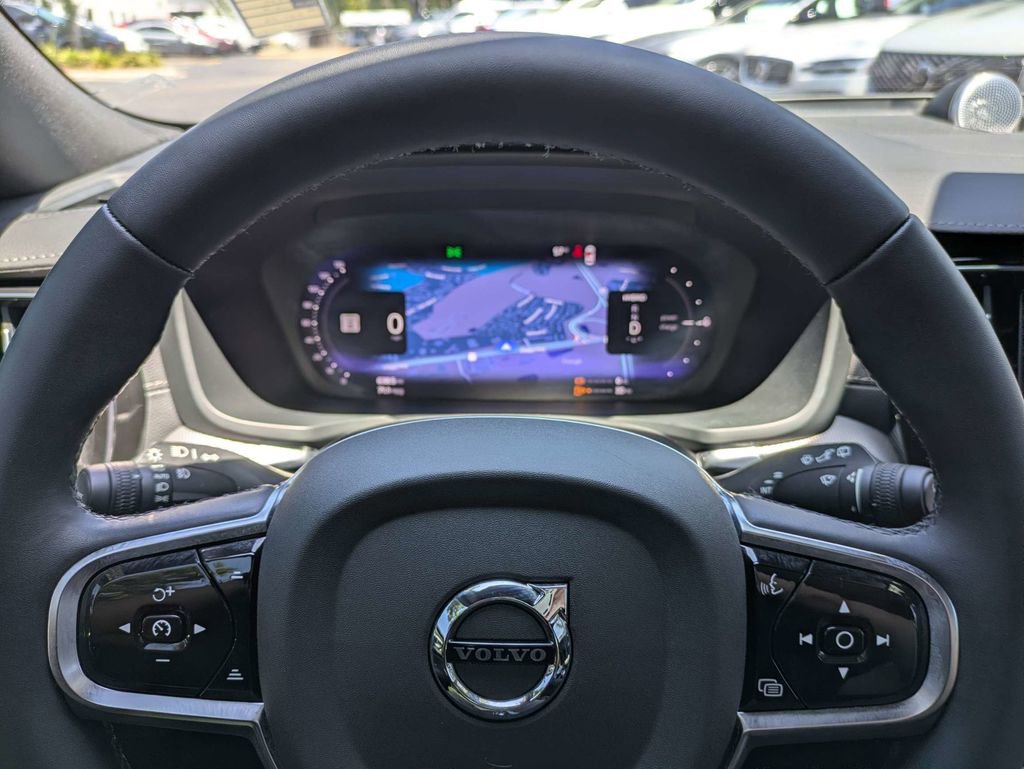 Used 2024 Volvo V60 T8 Polestar image 39
