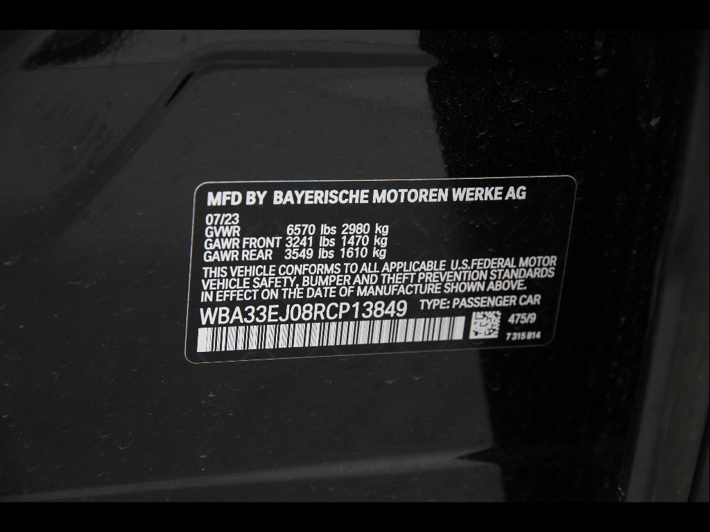 Certified 2024 BMW 760i xDrive AWD/4WD image 23