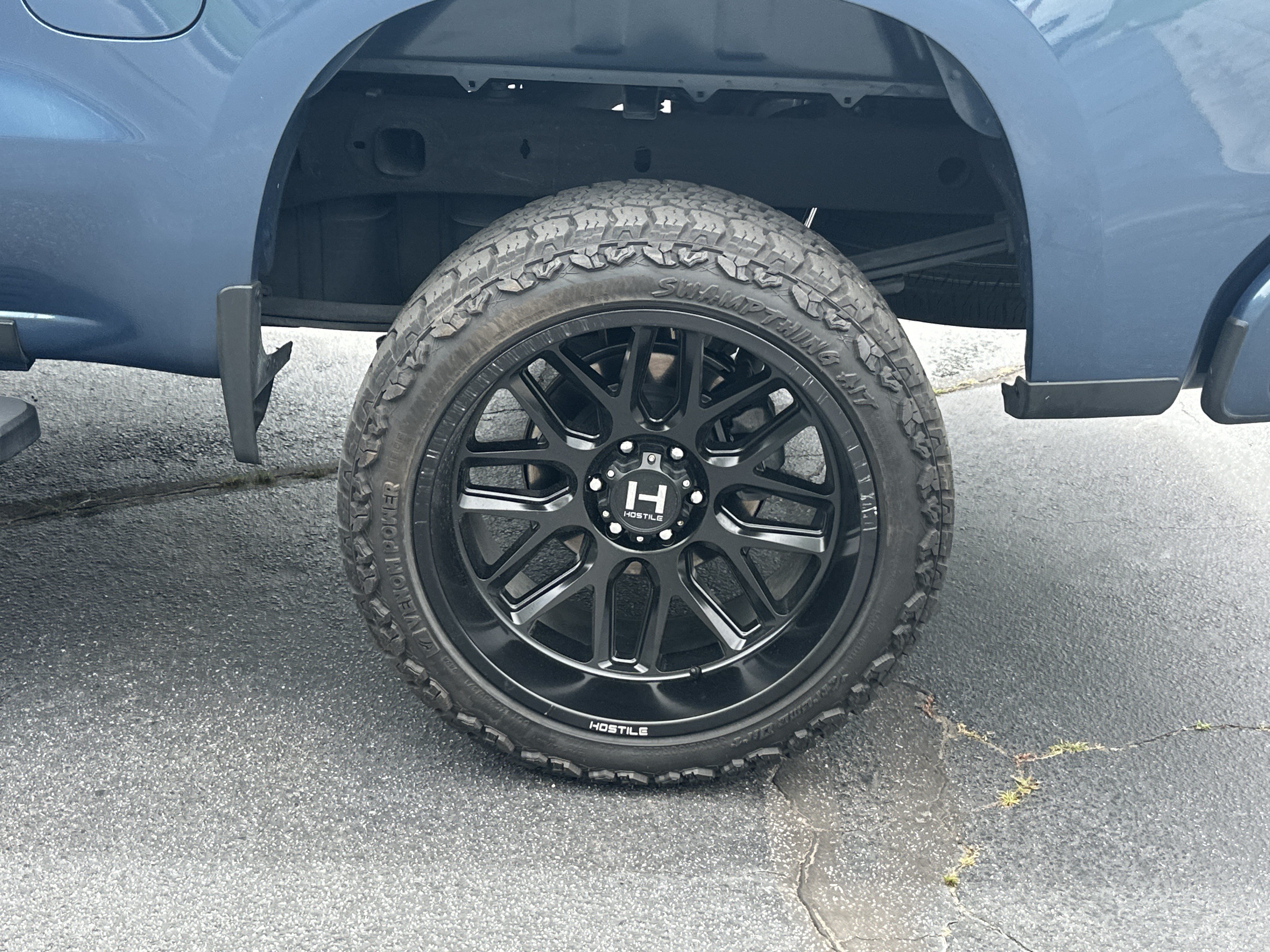 Used 2024 Chevrolet Silverado 1500 Custom RWD image 18