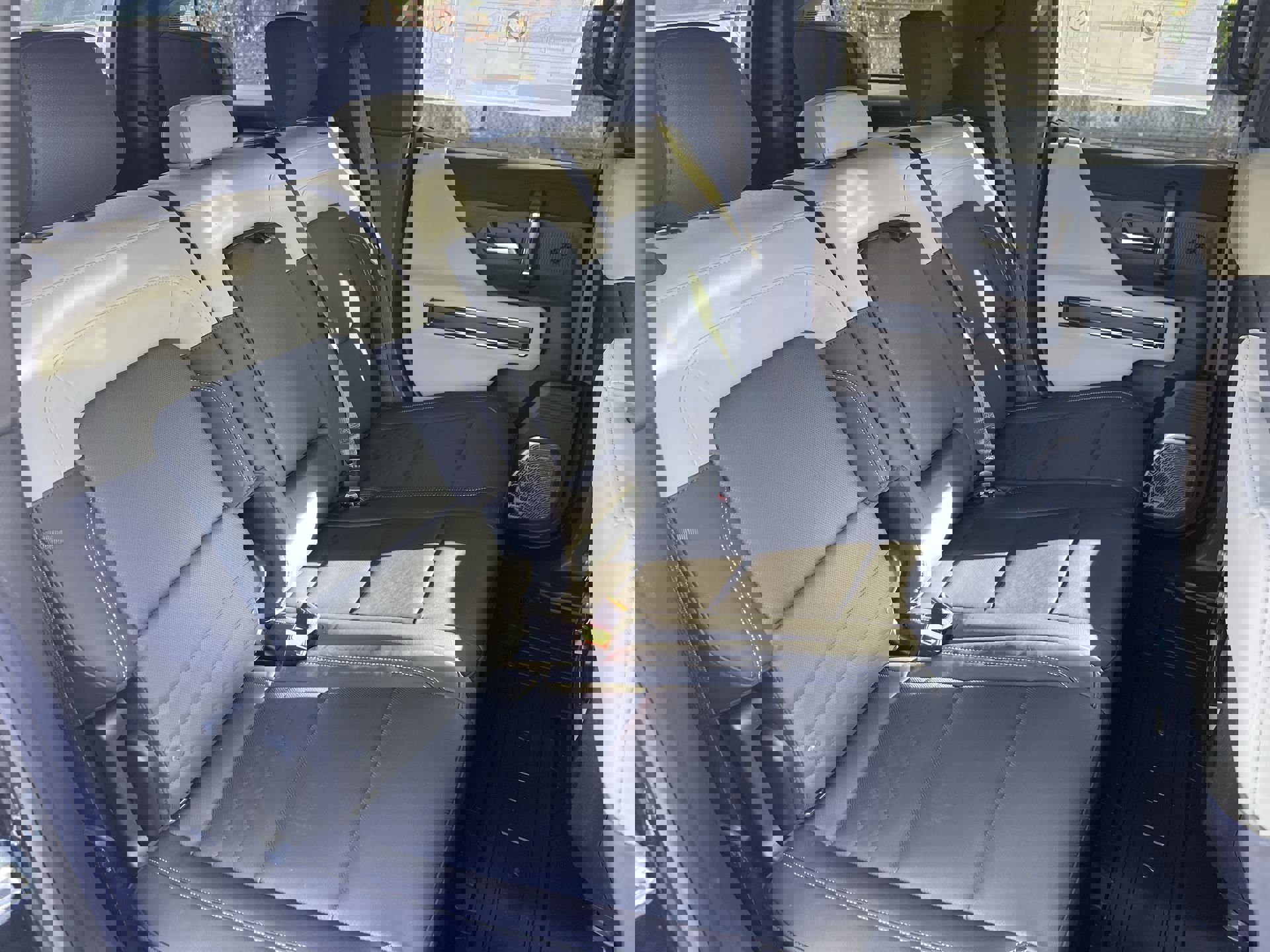 New 2026 GMC Hummer EV SUV w/ LPO, Roof Cross Rail Package image 61