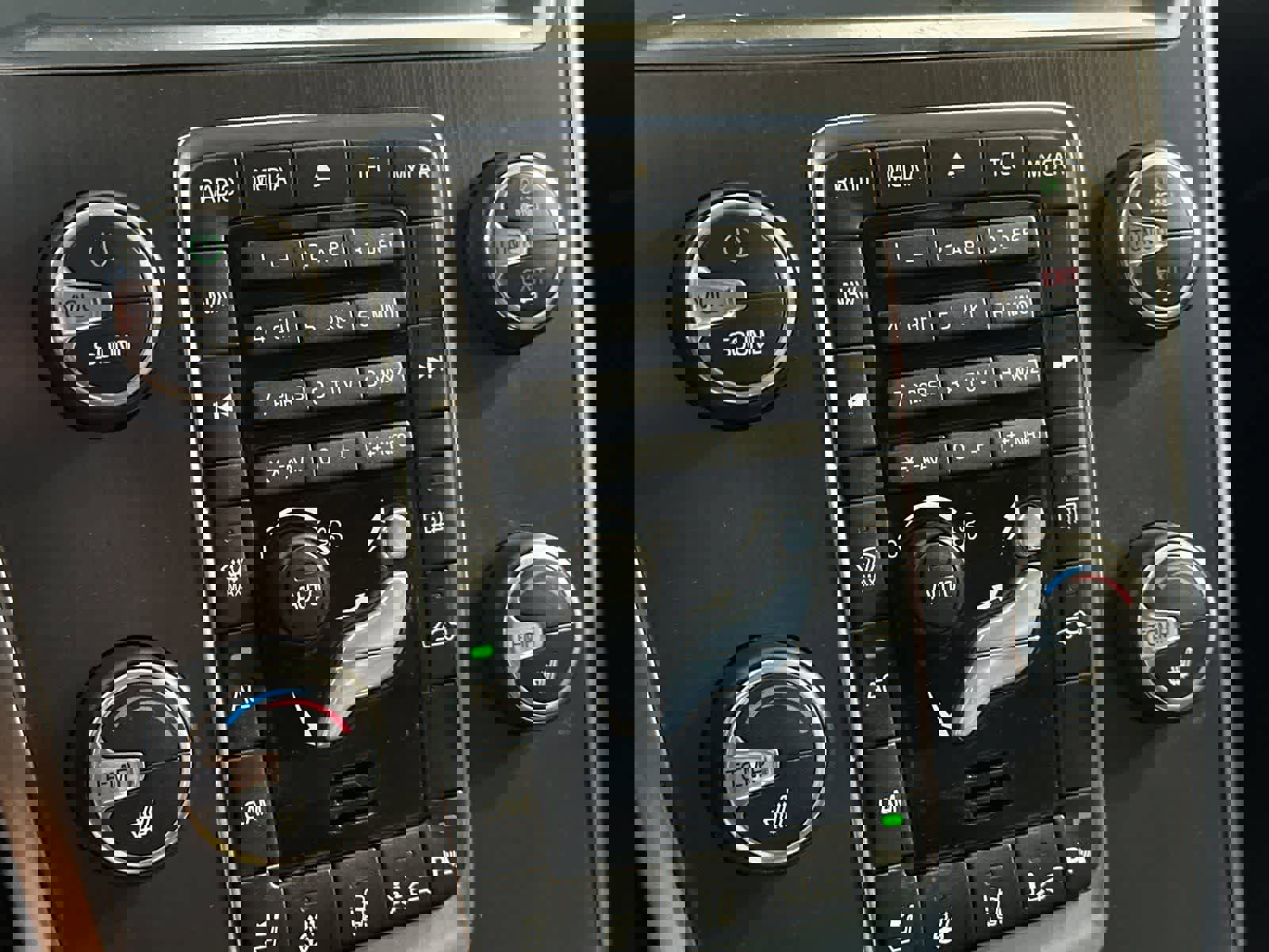 Used 2015 Volvo XC60 T6 Platinum image 21