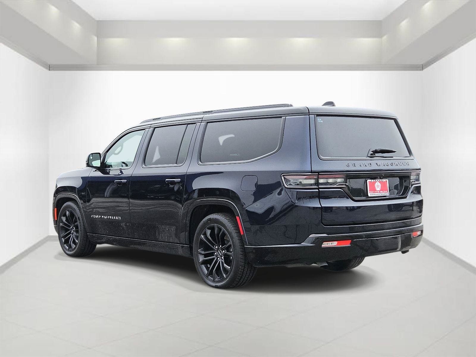 Used 2024 Jeep Grand Wagoneer L Series II w/ Quick Order Packagew 28T AWD/4WD image 6