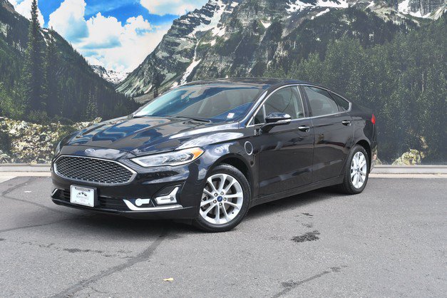 Used 2019 Ford Fusion Energi Titanium FWD image 6