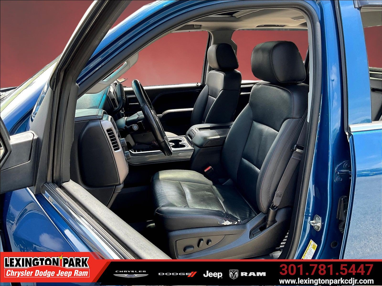 Used 2015 GMC Sierra 1500 SLT w/ All-Terrain Package AWD/4WD image 21
