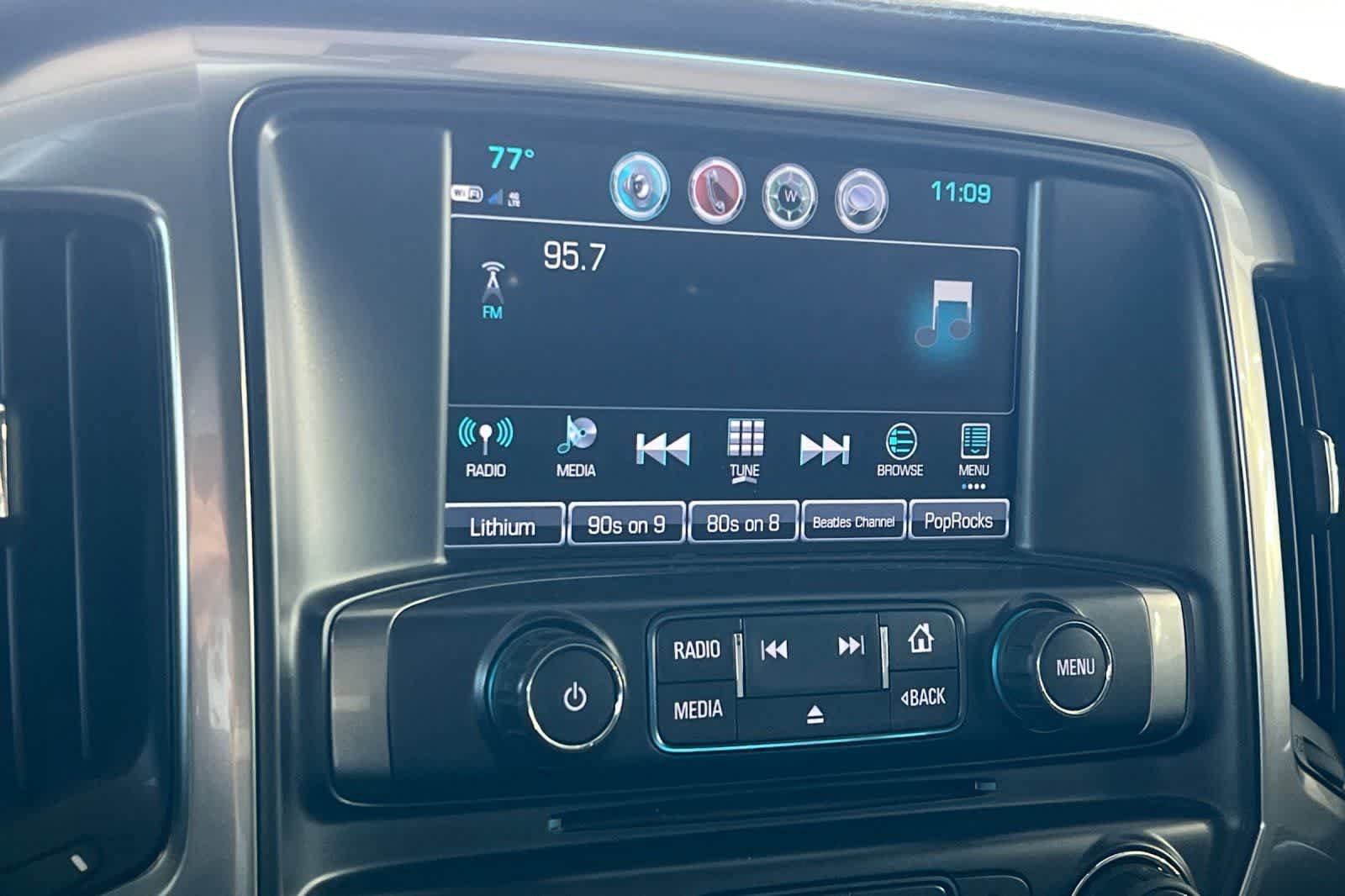 Used 2018 Chevrolet Silverado 1500 LT w/ All Star Edition RWD image 21