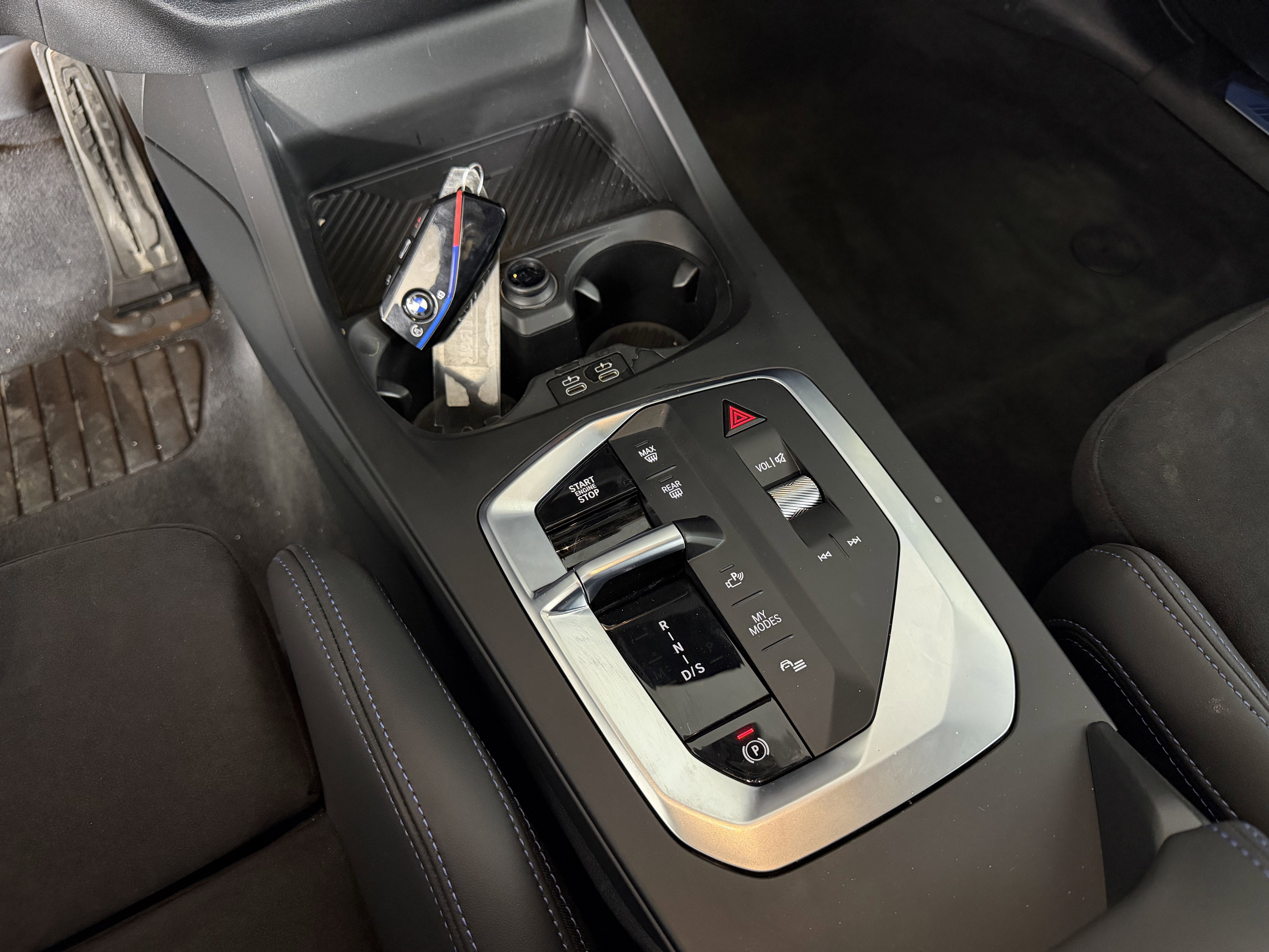 Used 2026 BMW M235i xDrive w/ Technology Package image 11