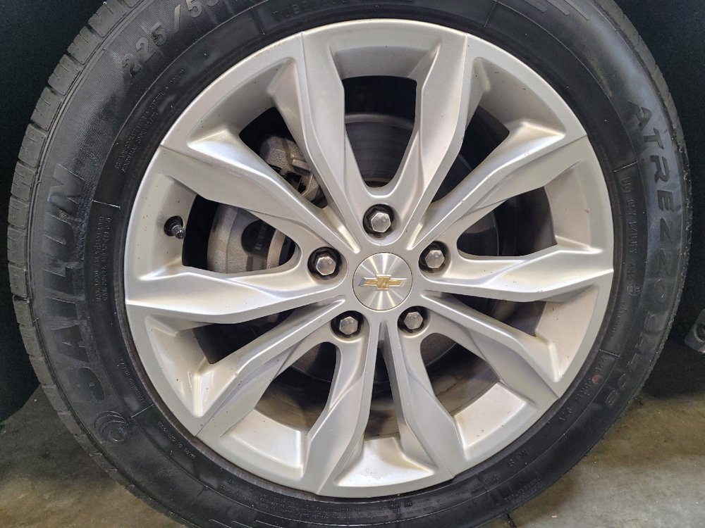Used 2024 Chevrolet Malibu LT FWD image 31