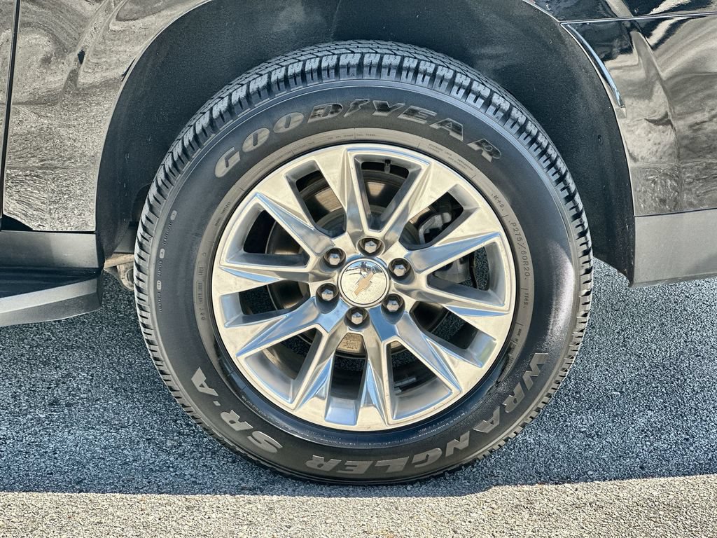 Certified 2024 Chevrolet Suburban Premier RWD image 32