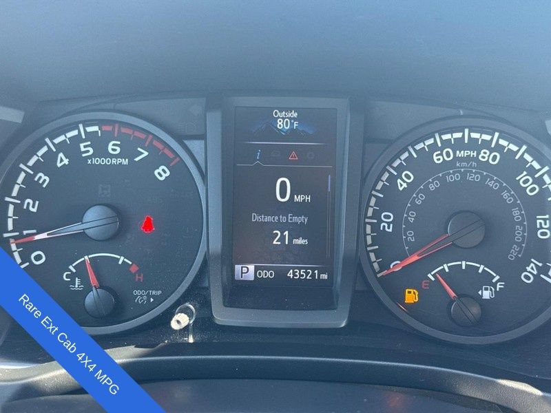 Used 2022 Toyota Tacoma SR AWD/4WD image 21