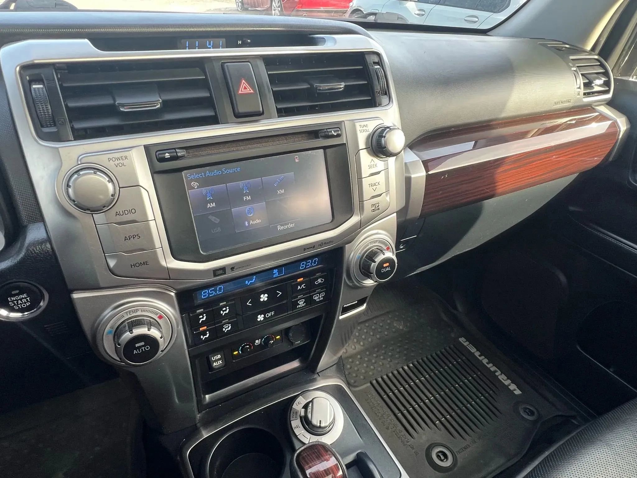 Used 2018 Toyota 4Runner Limited AWD/4WD image 20