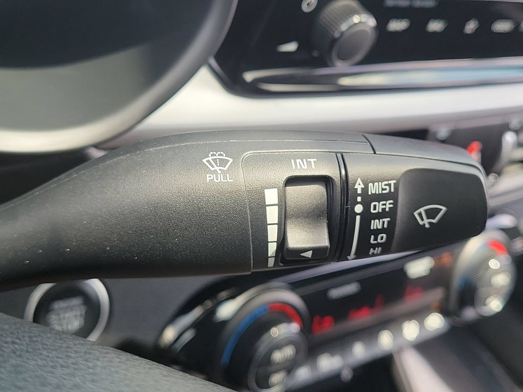 Certified 2024 Kia Forte GT FWD image 12
