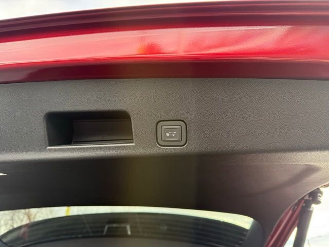 New 2026 GMC Acadia AT4 image 21