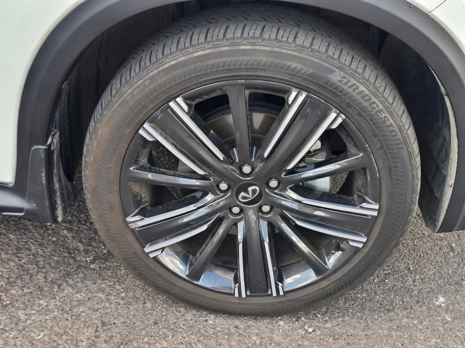 Used 2021 INFINITI QX50 Luxe w/ Appearance Package FWD image 10