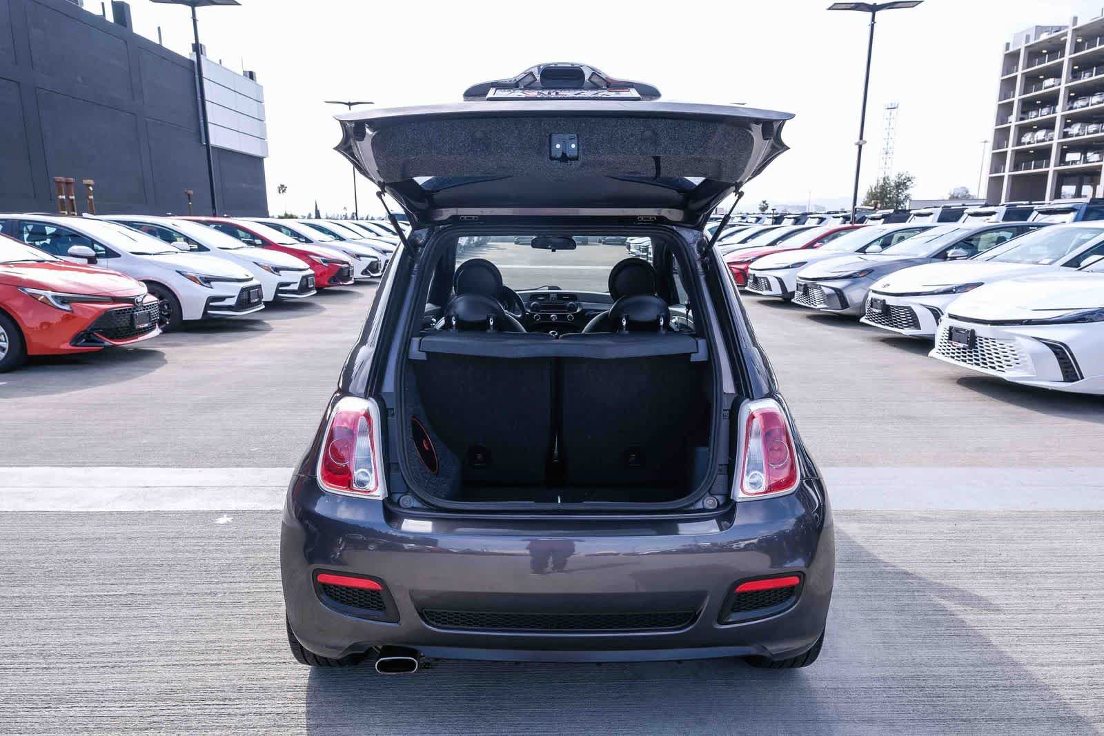 Used 2015 FIAT 500 Sport w/ Comfort/Convenience Group FWD image 23