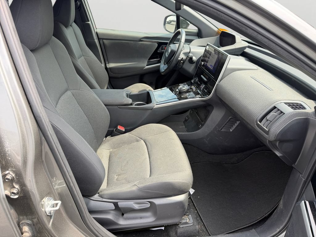 Used 2023 Subaru Solterra AWD image 11