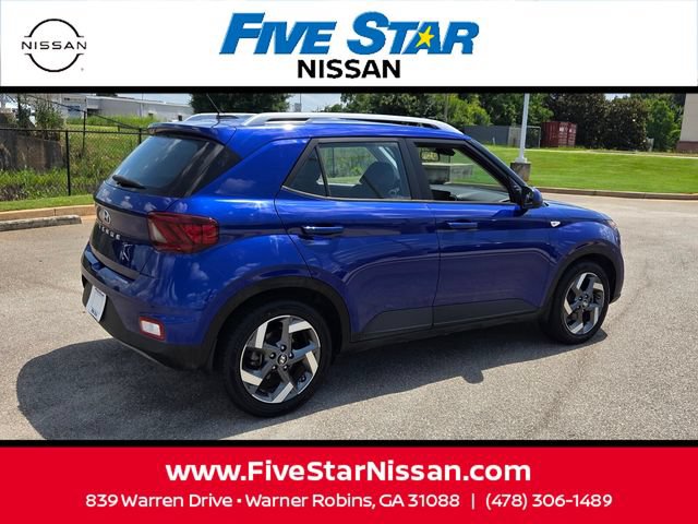 Used 2023 Nissan Rogue SV w/ SV Premium B Package FWD image 12