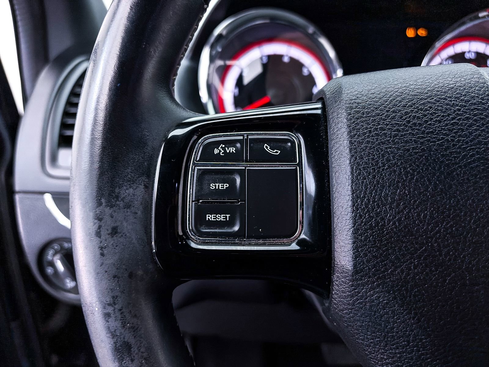 Used 2017 Dodge Grand Caravan SXT w/ Driver Convenience Group image 23