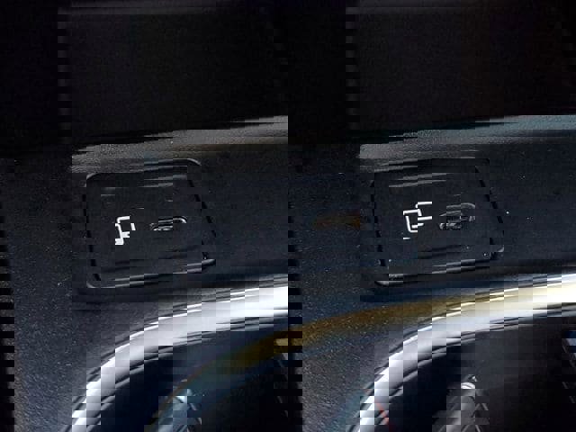 Used 2022 Mercedes-Benz A 220 image 30