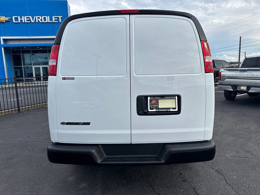 New 2025 Chevrolet Express 3500 w/ Driver Convenience Package RWD image 7