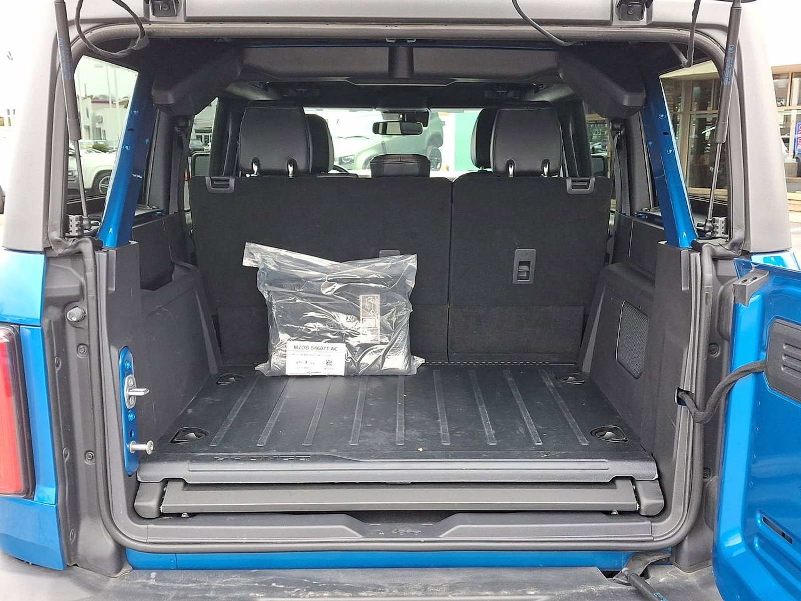 Used 2024 Ford Bronco Wildtrak image 28