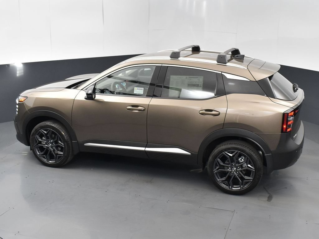 New 2026 Nissan Kicks SR w/ Illumination Package FWD image 48