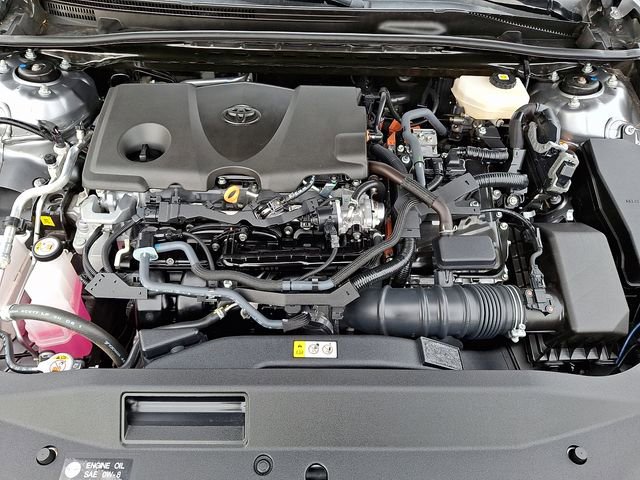 Used 2025 Toyota Camry XSE image 33